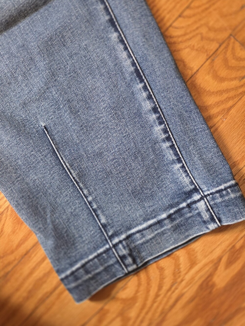 NWT Flamingals Wash Stitch Detail Mid Rise Barrel Crop Jean XL 12/14 Stretch - Picture 10 of 11